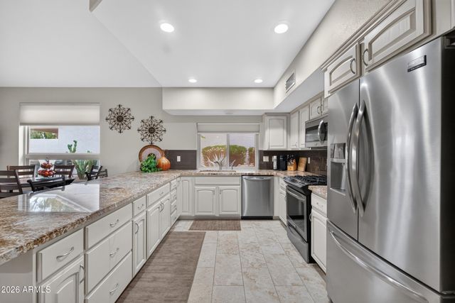 11002 E SAN TAN Boulevard, Sun Lakes, AZ 85248
