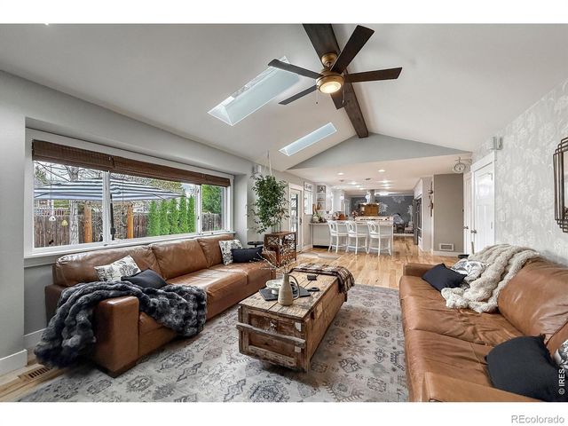 2277 Spinnaker Circle, Longmont, CO 80503