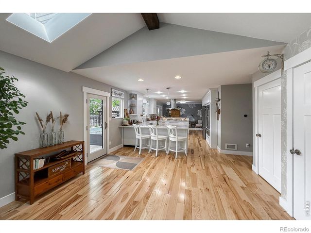 2277 Spinnaker Circle, Longmont, CO 80503