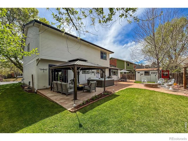 2277 Spinnaker Circle, Longmont, CO 80503