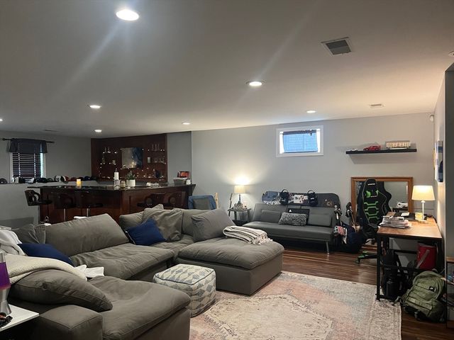 609 Detroit St, Fall River, MA 02721