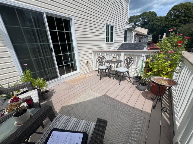 609 Detroit St, Fall River, MA 02721