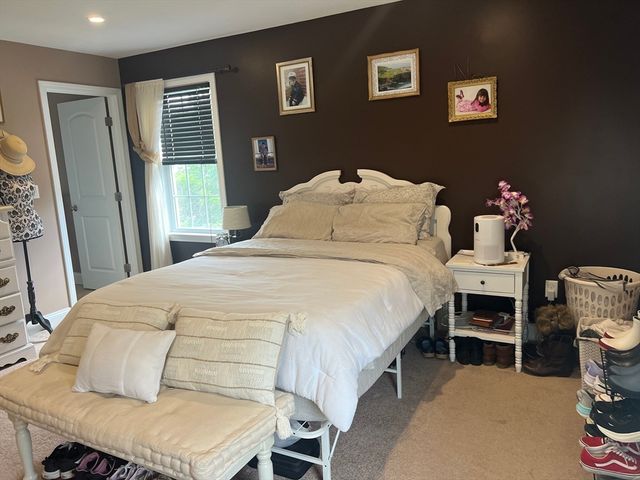 609 Detroit St, Fall River, MA 02721