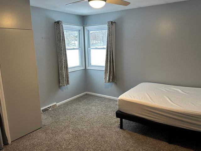 959 SE Andover Court, Grand Rapids, MI 49508