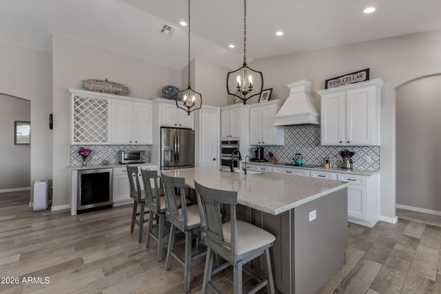 8981 W GARNET MOUNTAIN Drive, Casa Grande, AZ 85194