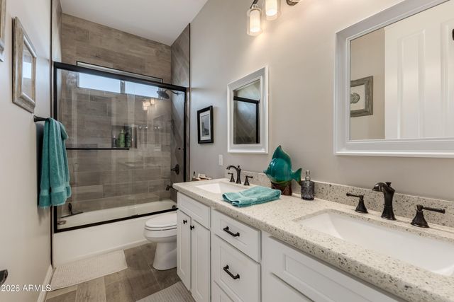 8981 W GARNET MOUNTAIN Drive, Casa Grande, AZ 85194