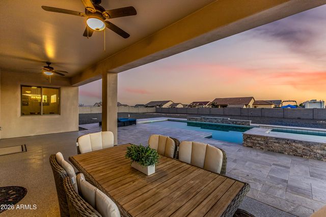 8981 W GARNET MOUNTAIN Drive, Casa Grande, AZ 85194