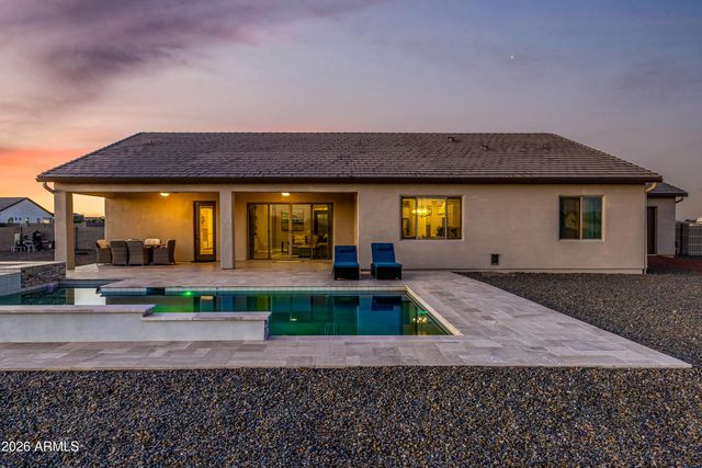 8981 W GARNET MOUNTAIN Drive, Casa Grande, AZ 85194