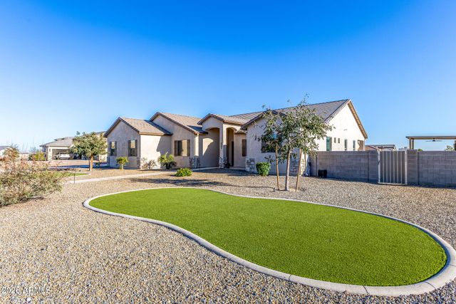 8981 W GARNET MOUNTAIN Drive, Casa Grande, AZ 85194