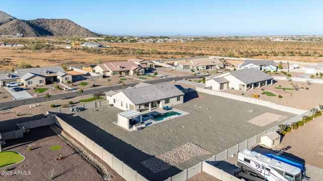 8981 W GARNET MOUNTAIN Drive, Casa Grande, AZ 85194