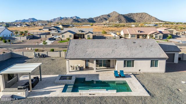 8981 W GARNET MOUNTAIN Drive, Casa Grande, AZ 85194