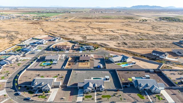 8981 W GARNET MOUNTAIN Drive, Casa Grande, AZ 85194