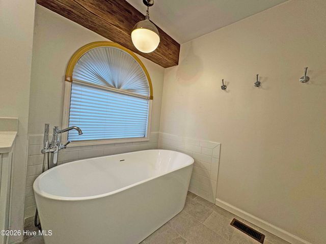 6 Sunset Drive, Carthage, NC 28327