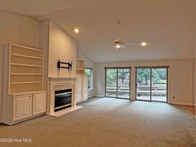 6 Sunset Drive, Carthage, NC 28327
