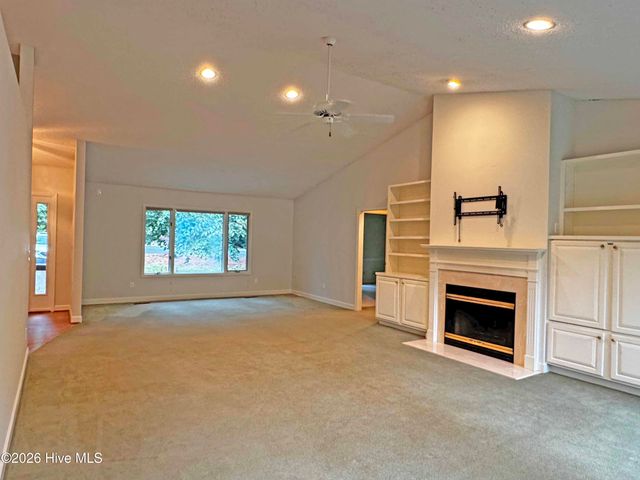 6 Sunset Drive, Carthage, NC 28327