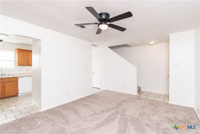 2104 Corona Drive, Killeen, TX 76549