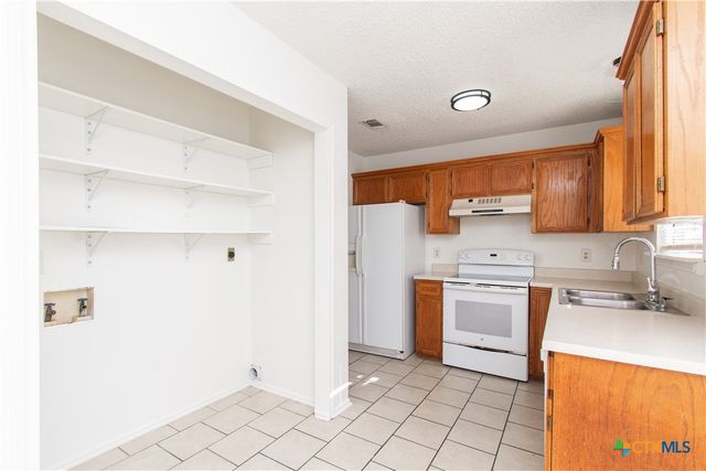 2104 Corona Drive, Killeen, TX 76549