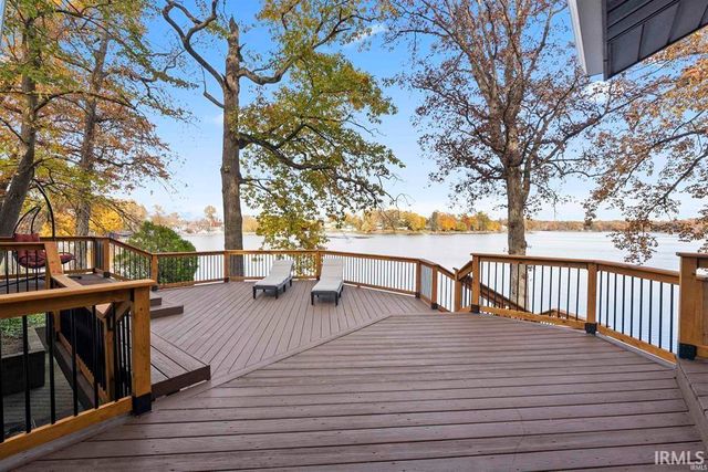 8652 E Koher Road, Syracuse, IN 46567