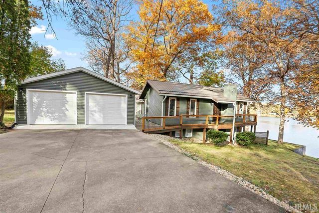 8652 E Koher Road, Syracuse, IN 46567