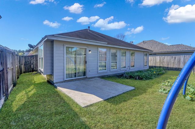 976 Oak Falls Drive, Conroe, TX 77378