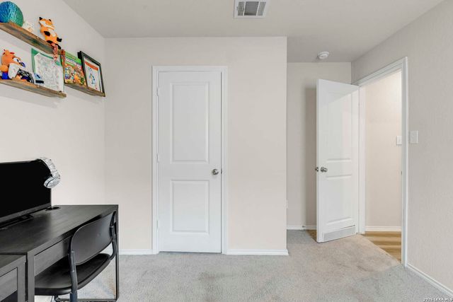 13852 Buffalo Valley, San Antonio, TX 78252