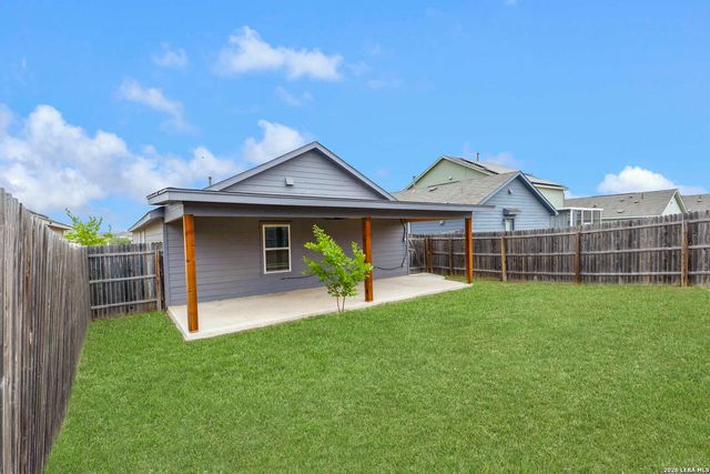 13852 Buffalo Valley, San Antonio, TX 78252