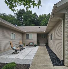 8094 Misty View SW, Byron Center, MI 49315