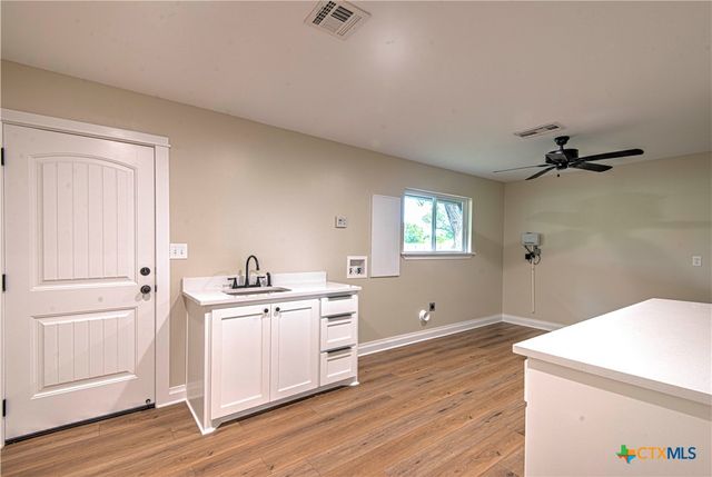 6511 Old Waco Lane, Temple, TX 76502