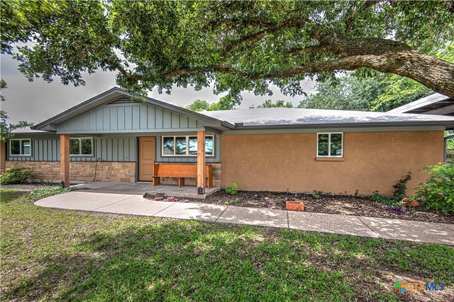 6511 Old Waco Lane, Temple, TX 76502