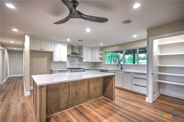 6511 Old Waco Lane, Temple, TX 76502