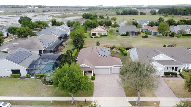 108 MIST FLOWER LANE, Groveland, FL 34736