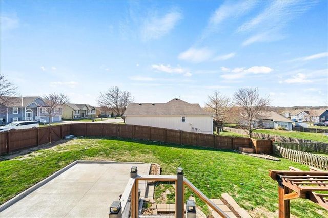 803 NW Redbud Drive, Grain Valley, MO 64029