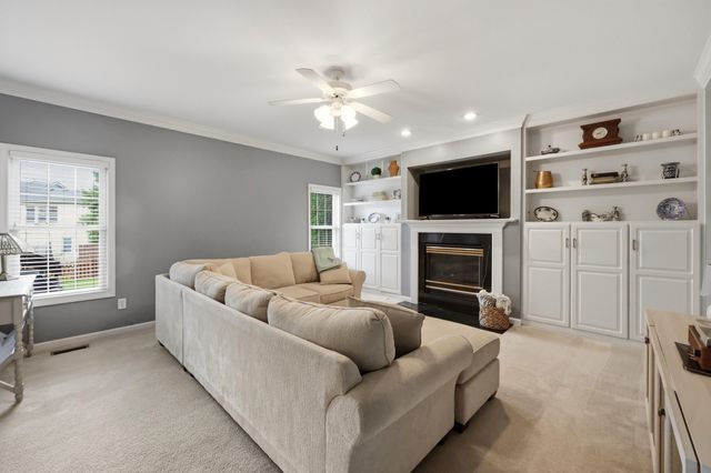 656 Emmett Creek Lane, Lexington, KY 40515