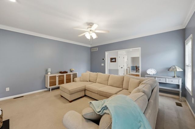 656 Emmett Creek Lane, Lexington, KY 40515