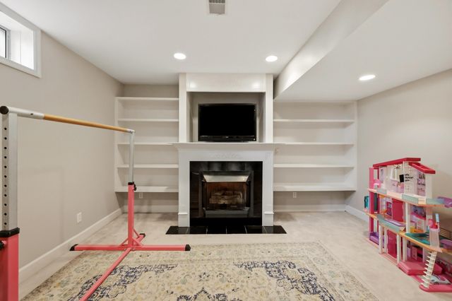 656 Emmett Creek Lane, Lexington, KY 40515