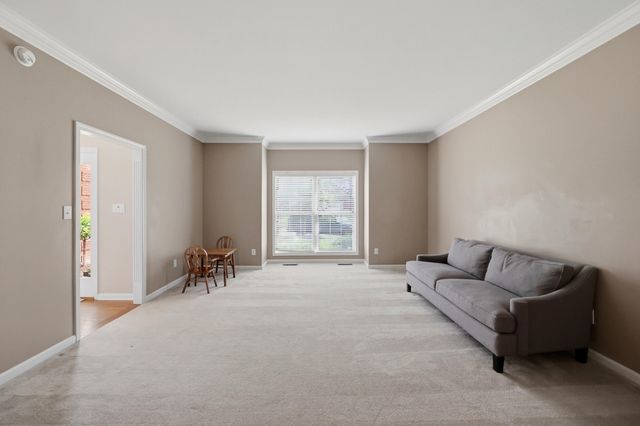 656 Emmett Creek Lane, Lexington, KY 40515