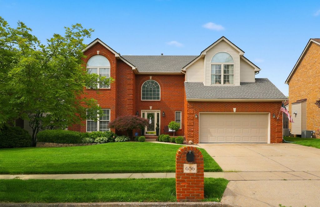 656 Emmett Creek Lane, Lexington, KY 40515