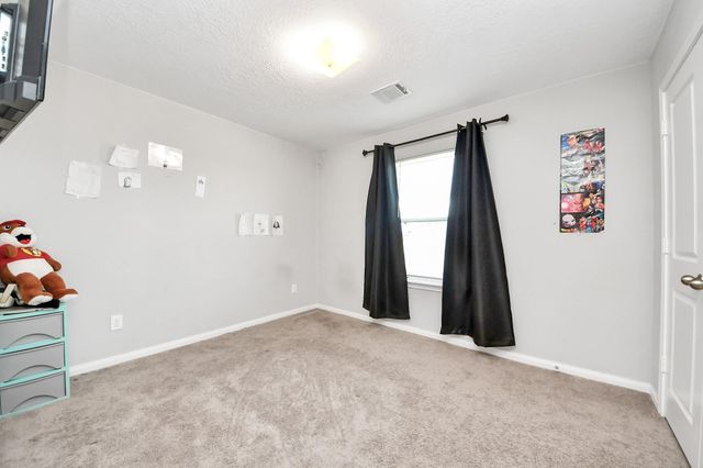 696 Road 5105, Cleveland, TX 77327