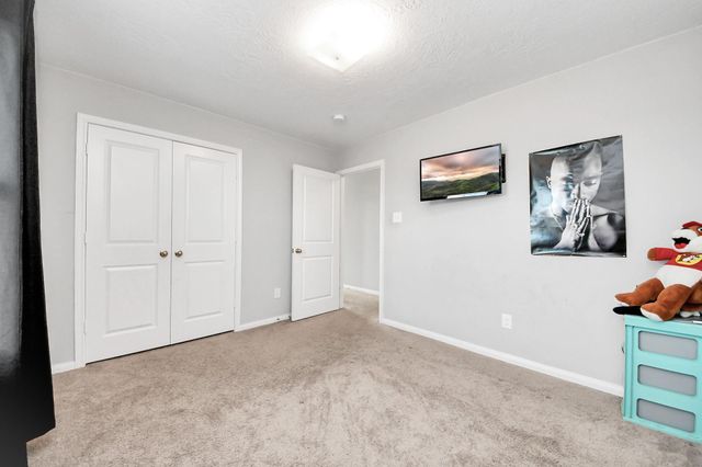 696 Road 5105, Cleveland, TX 77327