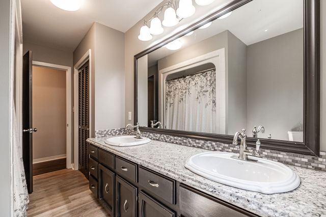1661 Main St, Greenbrier, TN 37073