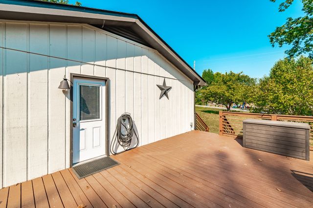 1661 Main St, Greenbrier, TN 37073