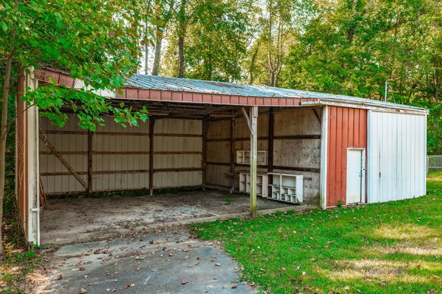 1661 Main St, Greenbrier, TN 37073