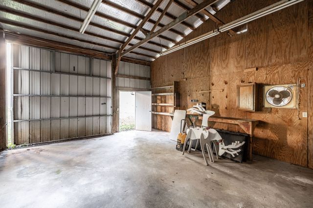 1661 Main St, Greenbrier, TN 37073