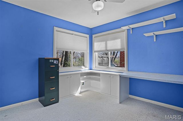 1334 Pinetree Lane, St Louis, MO 63119