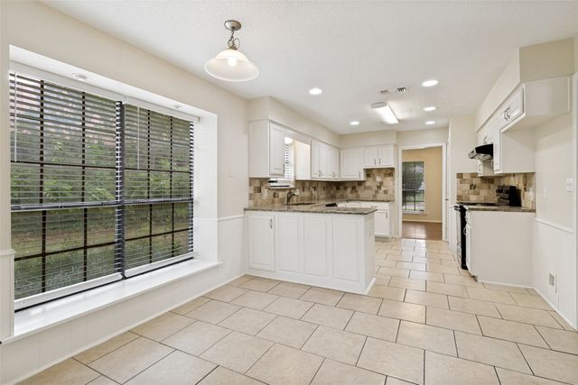 201 Nob Hill Place, Allen, TX 75013