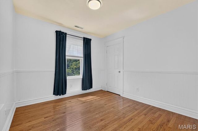 6105 Simpson Avenue, St Louis, MO 63139