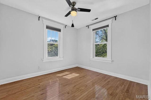 6105 Simpson Avenue, St Louis, MO 63139
