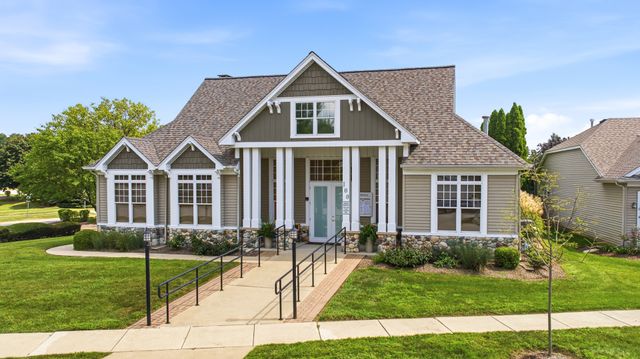 210 Stillwater Court, Oswego, IL 60543