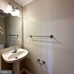 1520 GROSBEAK CT, Woodbridge, VA 22191