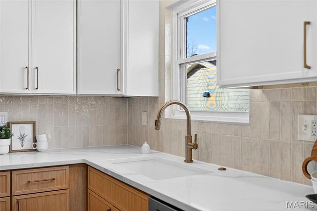 6017 Wagon Mount Court, Unincorporated, MO 63129